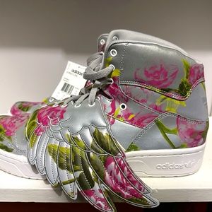 Jeremy Scott Wings - Size 14